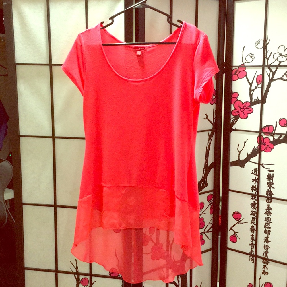 Bright Pink Bongo Hi-Lo Shirt Size L